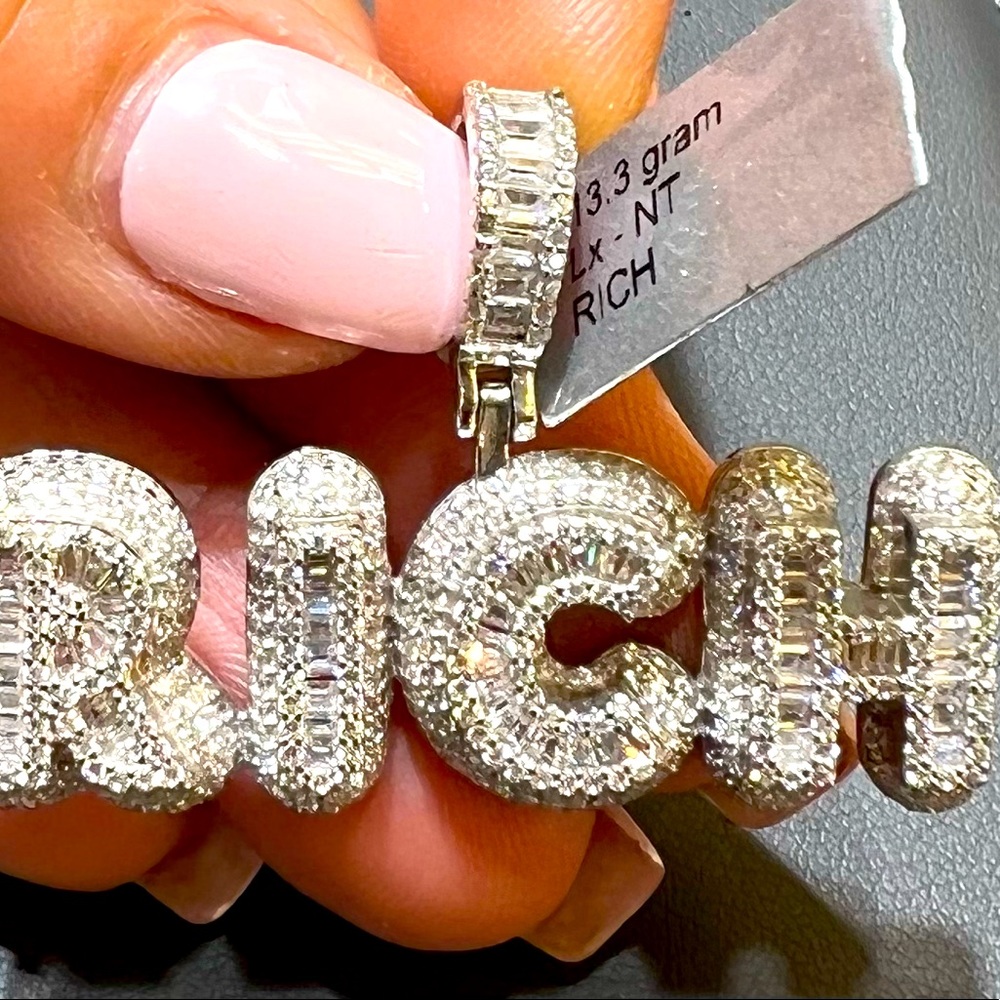 New 925 silver charm Rich with CZ